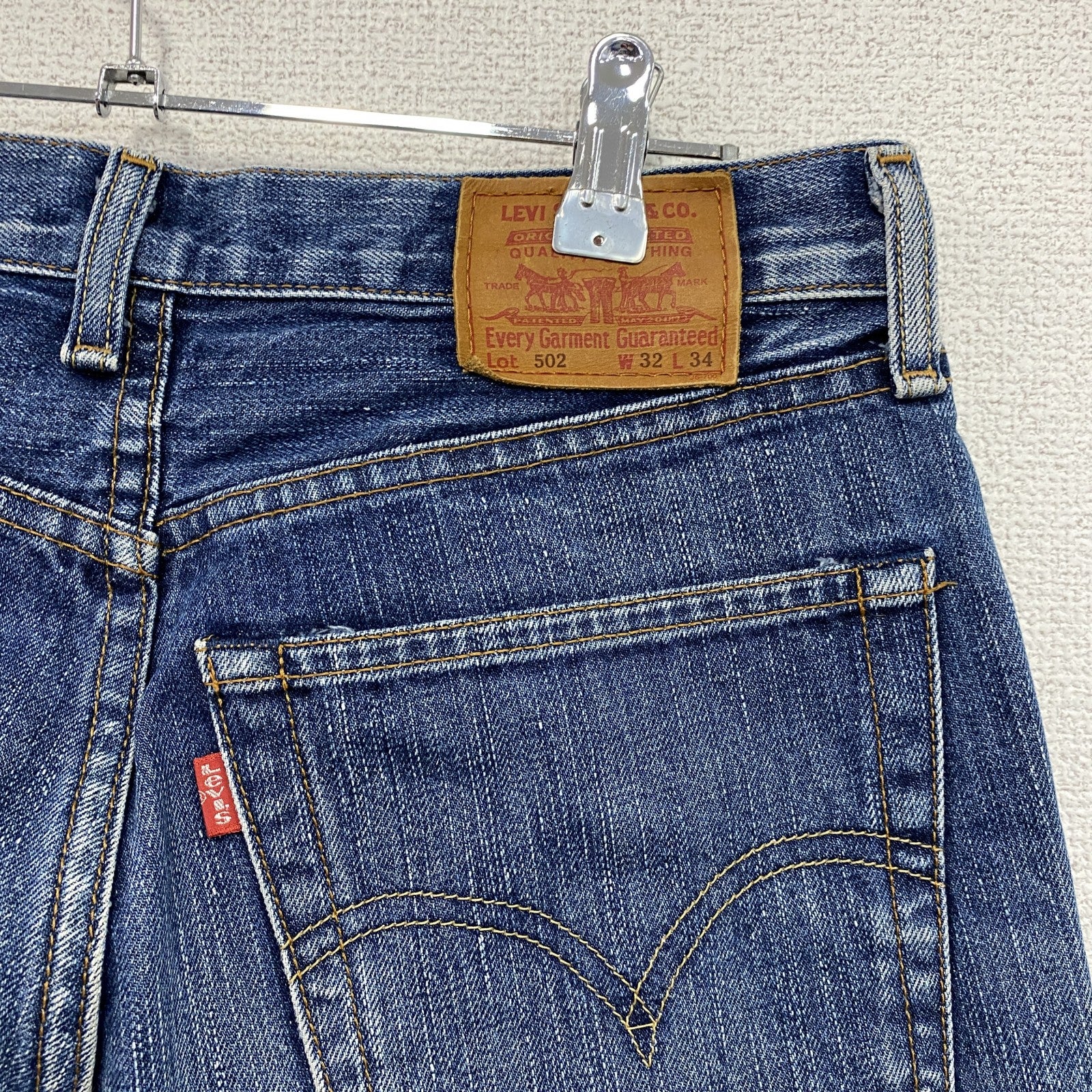 Levi's　リーバイス　502　デニムパンツ/ジーンズ　ジップフライ　縦落ち　インディゴ　W32サイズ