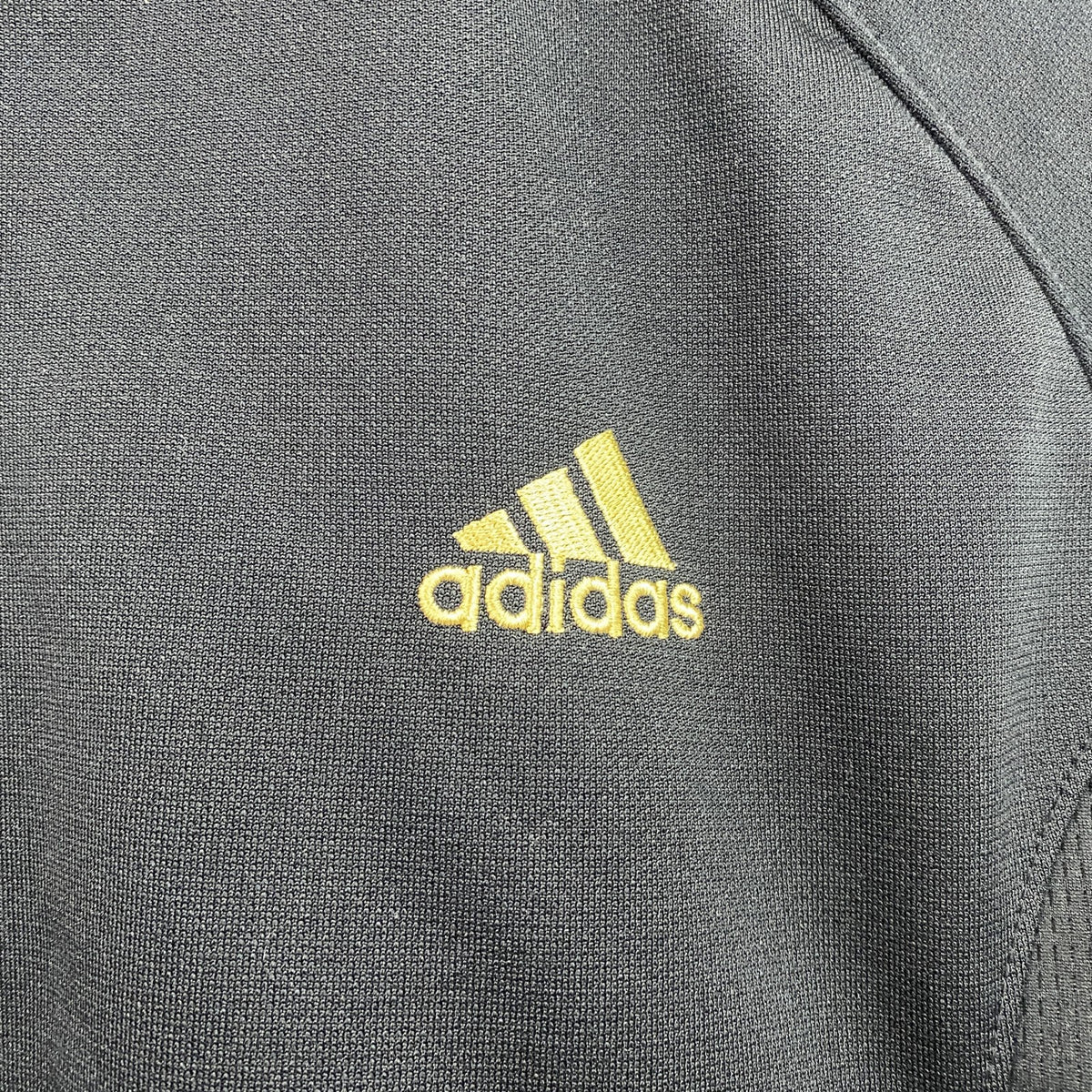 adidas　アディダス　トラックジャケット/ジャージ　ラグランスリーブ　パフォーマンスロゴ　刺繍ロゴ　黒　ブラック　Lサイズ スポーツジャケット メンズ ポリエステル 古着