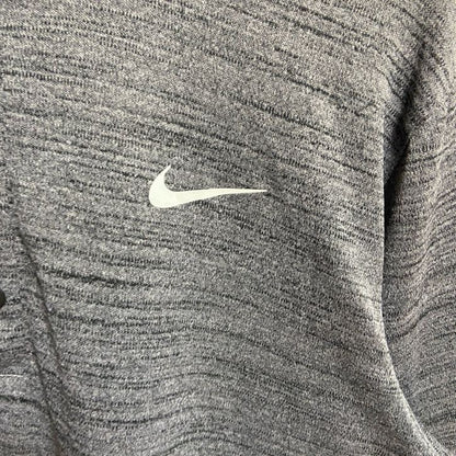 古着 used　NIKE ナイキ　長袖ワンポイントロゴシャツ　DRY-FIT　スポーツウェア　グレー　Sサイズ