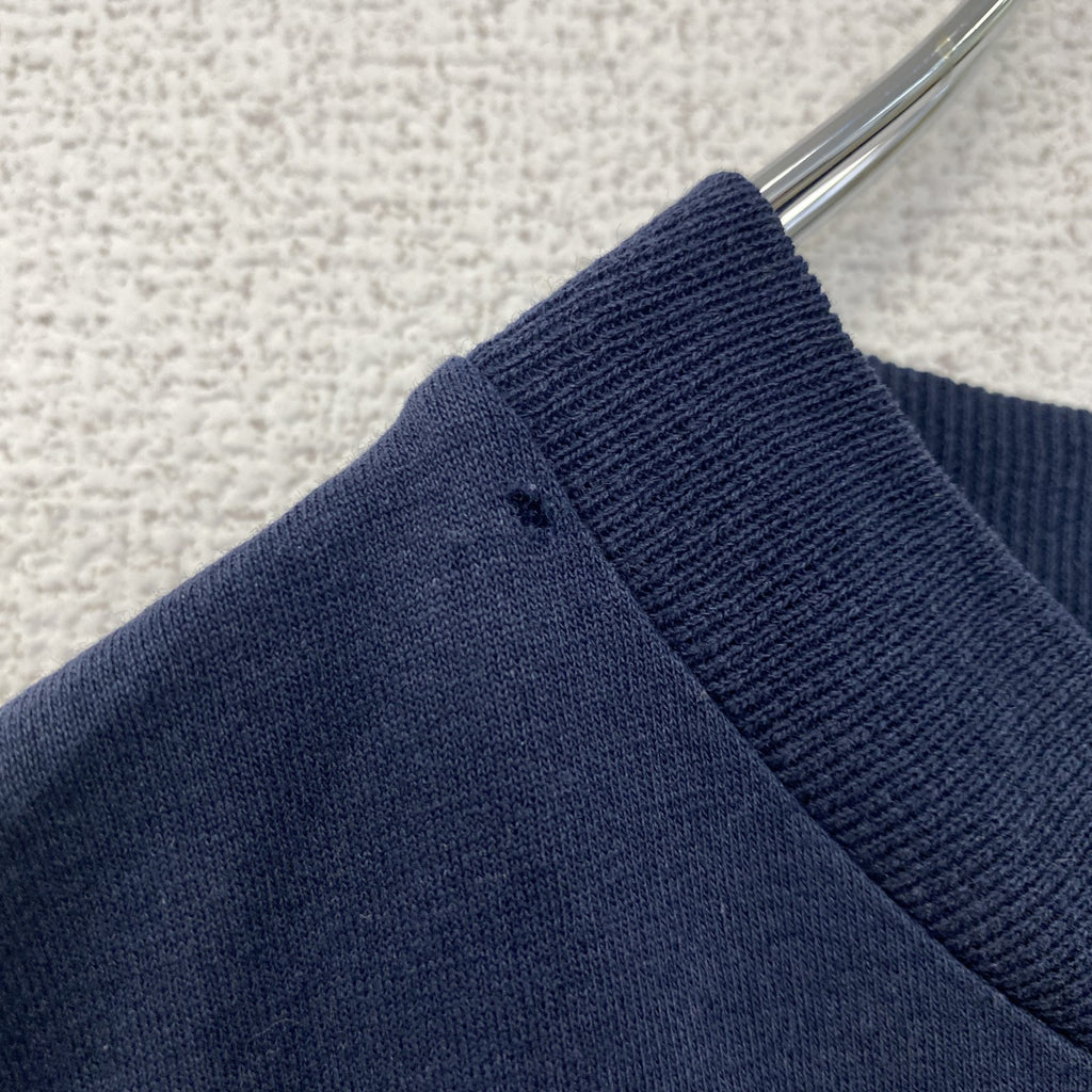 FABEC　半袖カラフル刺繍Tシャツ　カナダ製　カジュアルデザイン　レトロ　クルーネック　ネイビー　紺　Lサイズ　古着