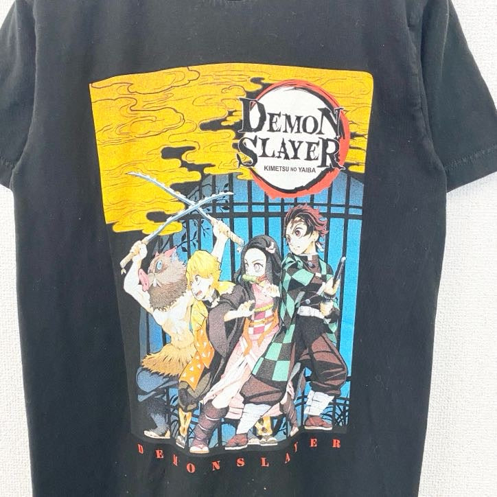 鬼滅の刃　DEMON SLAYER　メキシコ製　半袖アニメキャラクタープリントTシャツ　黒　ブラック　Sサイズ　古着