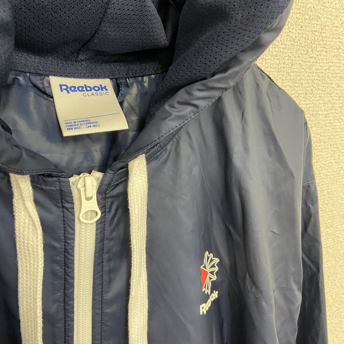 Reebok　リーボック　ウインドブレーカー　フルジップジャケット　デカロゴ　紺　ネイビー　Oサイズ　古着