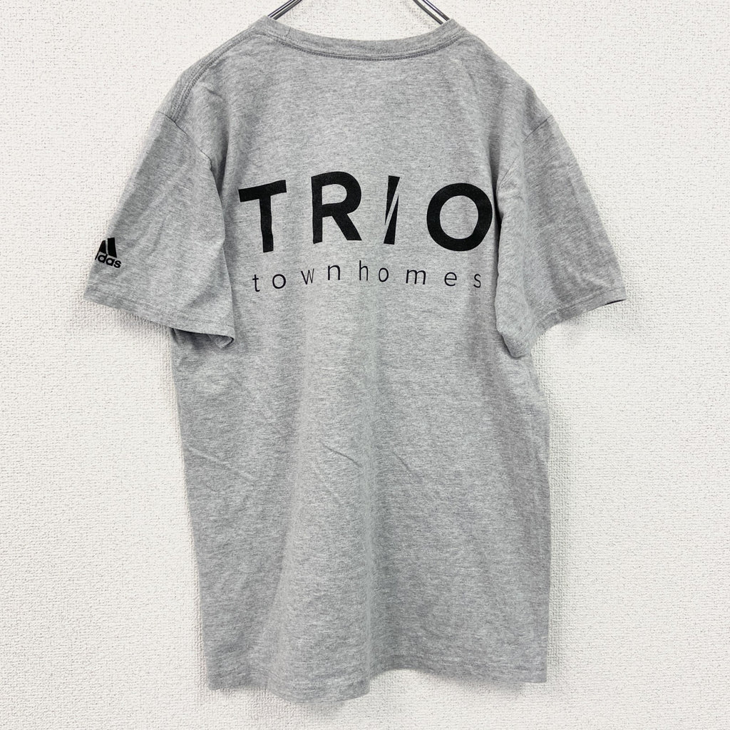 adidas　アディダス　半袖プリントTシャツ　バックプリント　クルーネック　レトロデザイン　灰　グレー　灰色　Mサイズ　古着