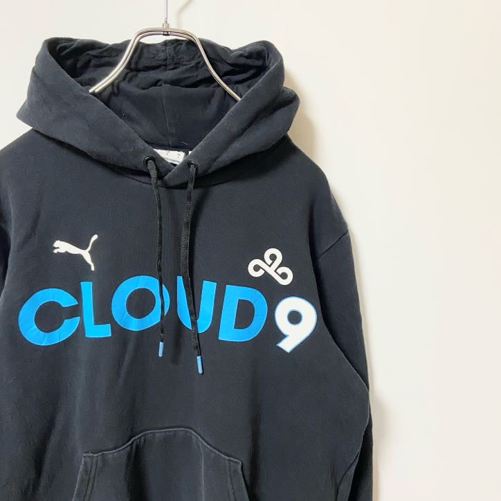 古着 used　puma プーマ　CLOUD9　長袖プリントパーカー　スウェット　プルオーバー　ワンポイントロゴ　秋冬服　Sサイズ