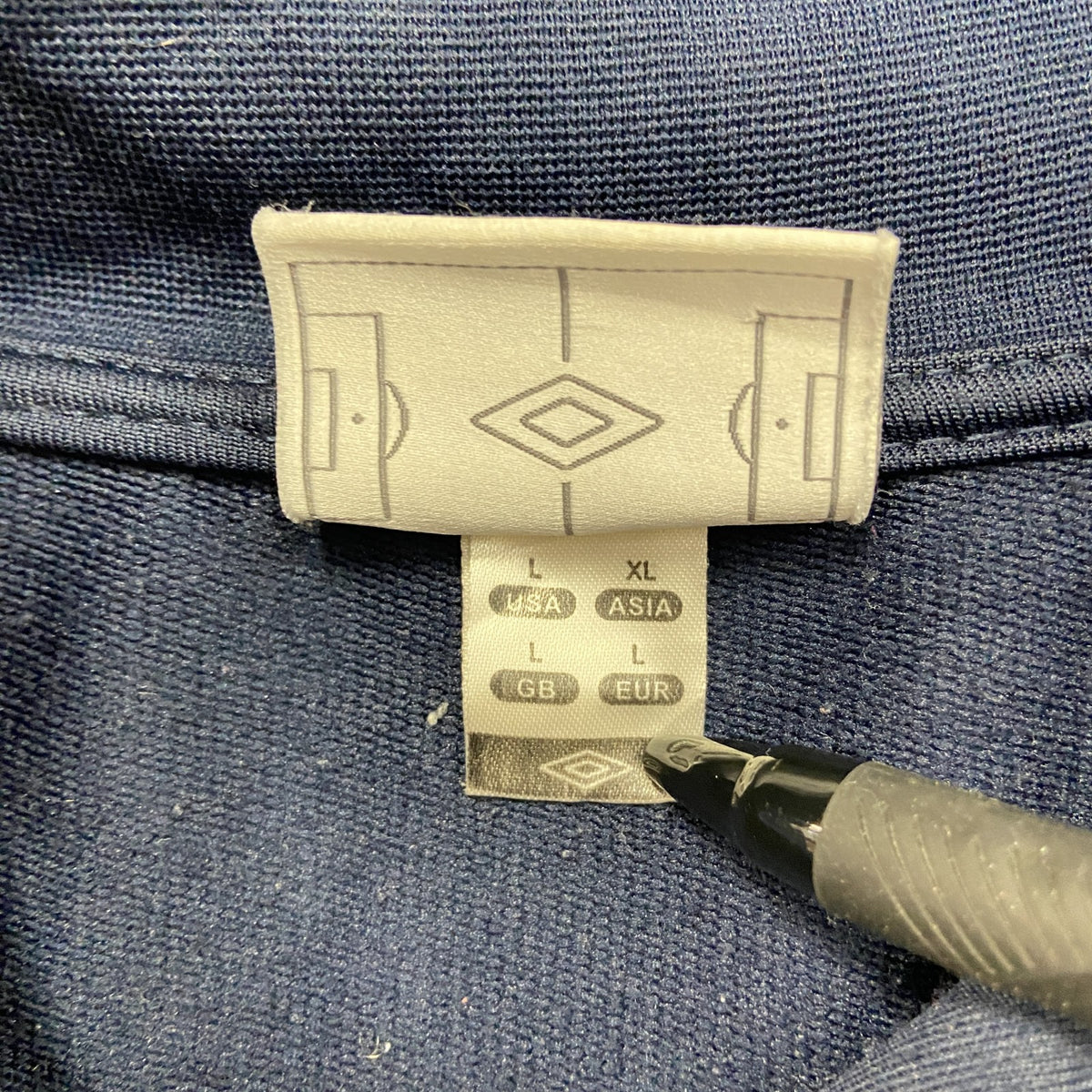 UMBRO　アンブロ　ハーフジップトラックジャケット/ジャージ　紺　ネイビー　XLサイズ　古着