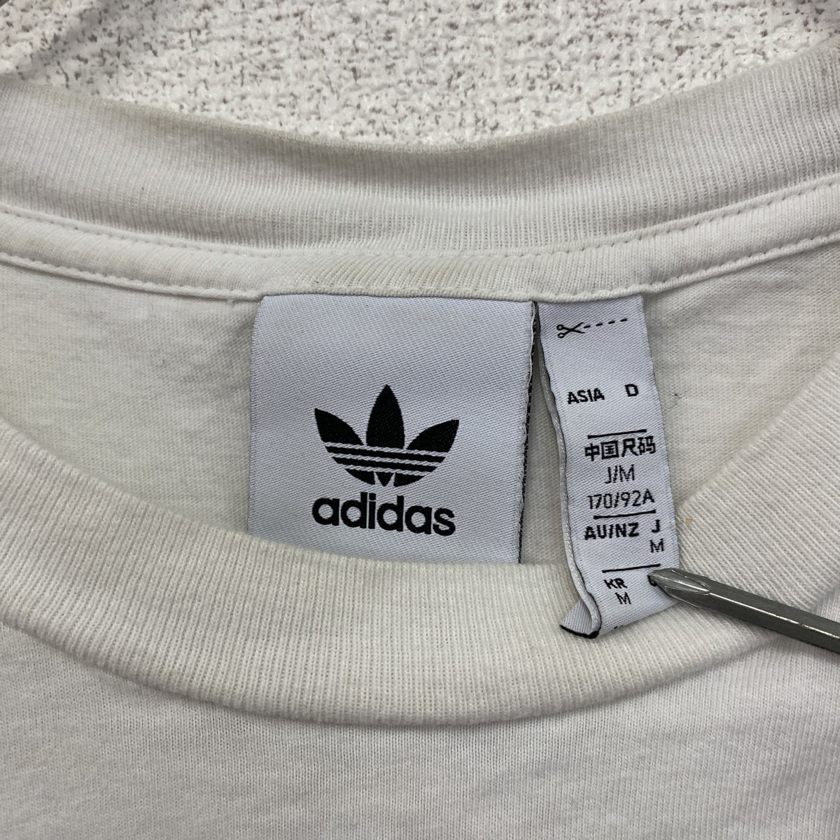 adidas　アディダス　半袖プリントTシャツ　トレフォイルロゴ　デカロゴ　白　ホワイト　Mサイズ　古着
