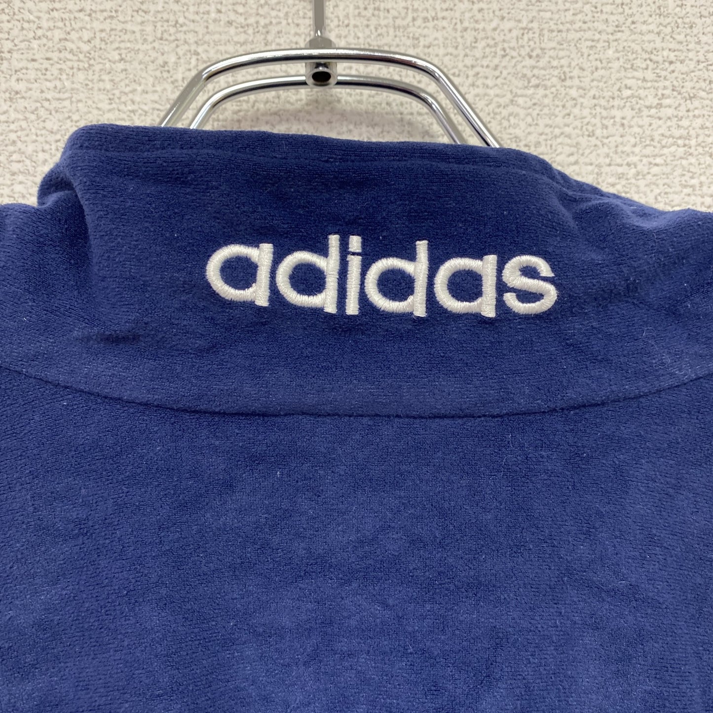 90s　adidas　アディダス　ベロアトラックジャケット/ジャージ　ヴィンテージ　紺　ネイビー　Ｍサイズ　