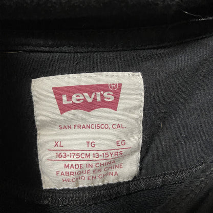 古着 used　Levi’s リーバイス　長袖ロゴプリントパーカー　スウェット　プルオーバー　秋冬服　黒　ブラック　XSサイズ