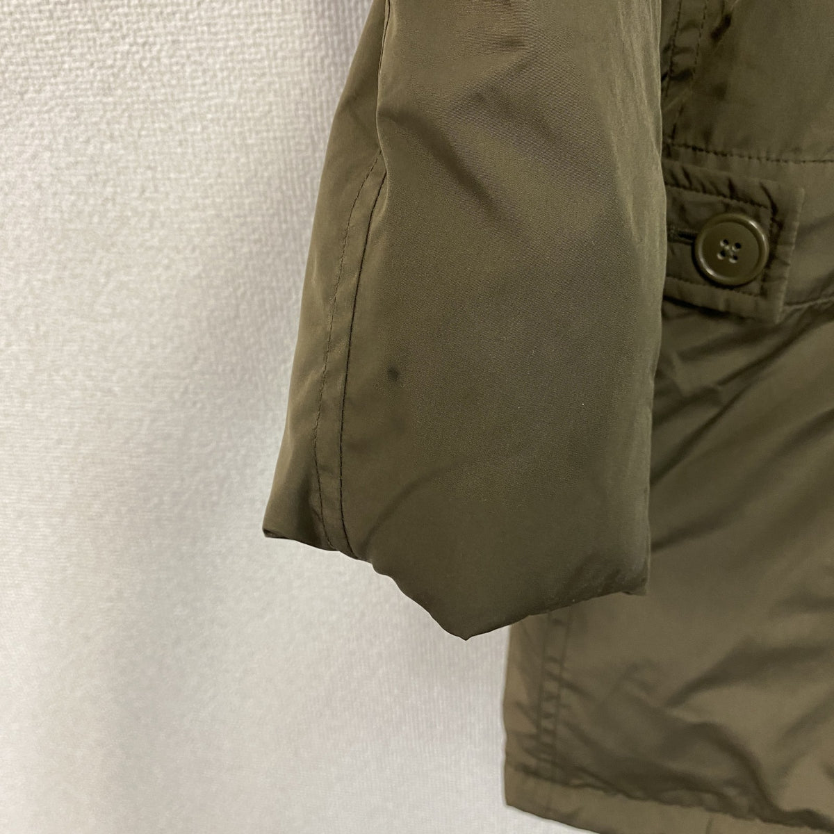 GAP　ギャップ　ダウンジャケット　ダウン90％　カーキ　Mサイズ　古着