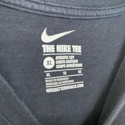 古着 used　NIKE　ナイキ　半袖カレッジプリントTシャツ　アイオワ大学　フットボール　スポーツ　黒　ブラック　XLサイズ