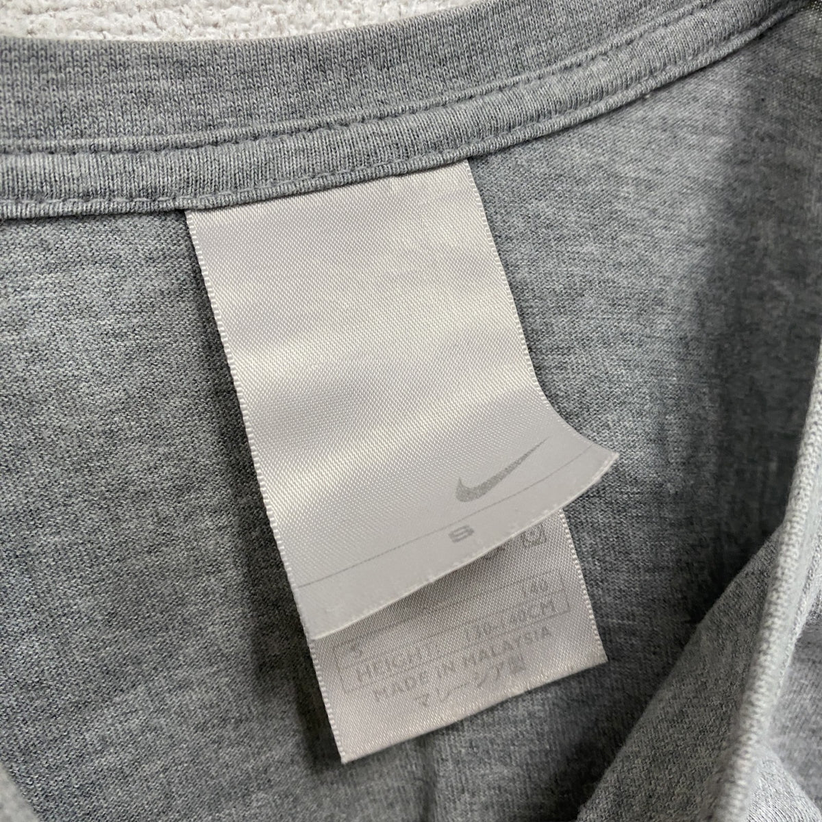 00s　NIKE　ナイキ　半袖プリントTシャツ　ヴィンテージ　グレー　灰色　Sサイズ　古着