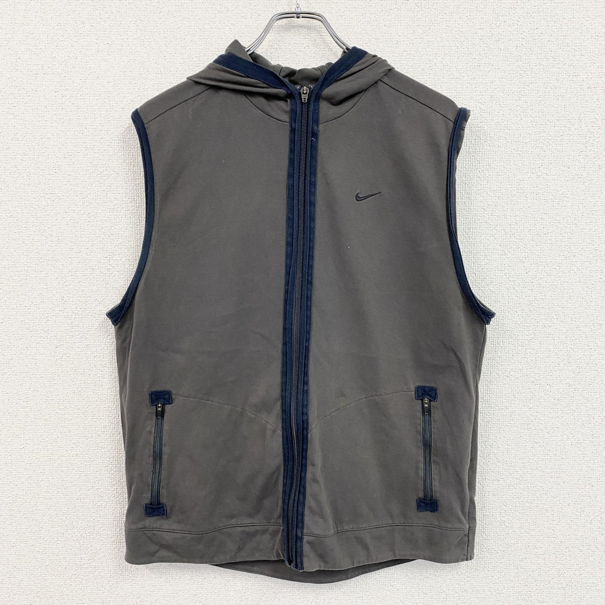 NIKE　ナイキ　DRI-FIT　フルジップベスト　ダークグレー　2XLサイズ　古着