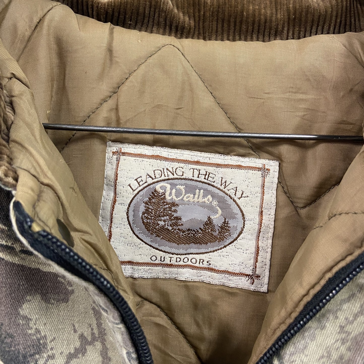 ～90s　Walls　ウォールズ　ブルゾン/スイングトップ　ヴィンテージ　中綿入り　リアルツリーカモ　カーキ