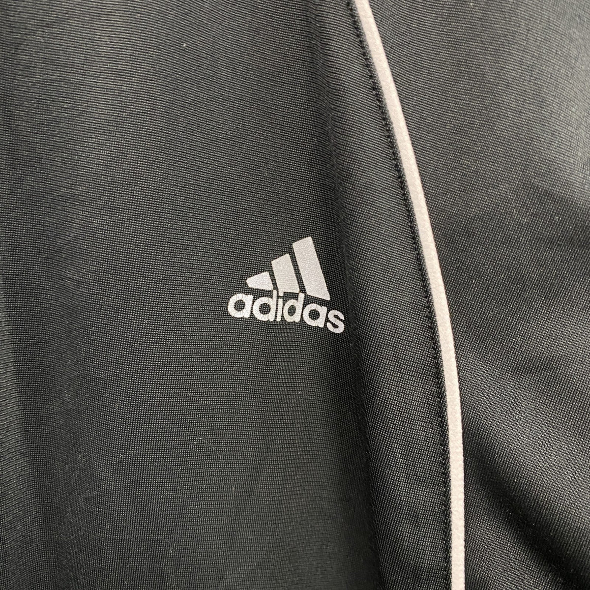 00s　adidas　アディダス　トラックジャケット/ジャージ　ヴィンテージ　黒　ブラック　古着