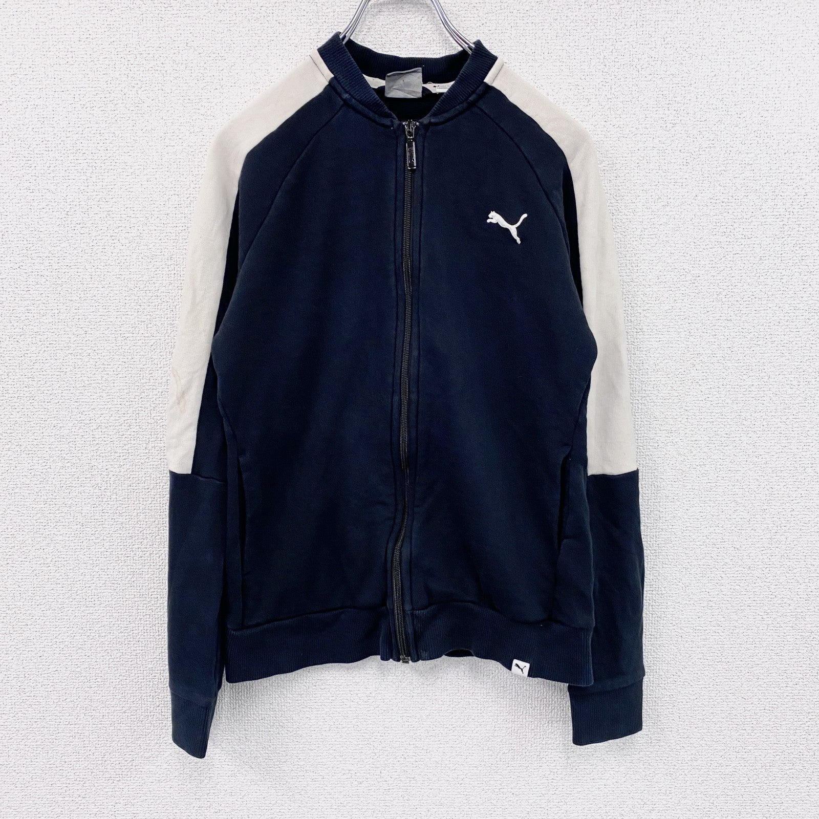 PUMA　プーマ　トラックジャケット/ジャージ　黒　ブラック　Sサイズ　古着