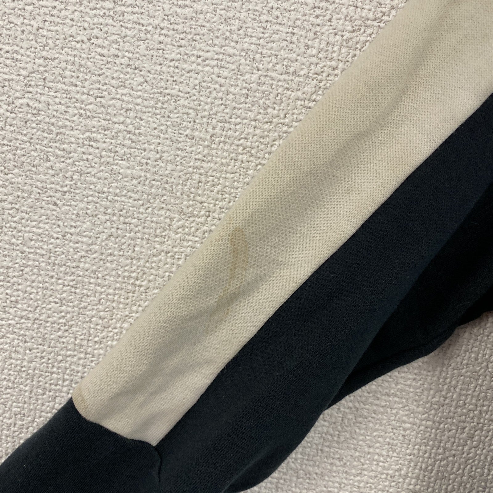 PUMA　プーマ　トラックジャケット/ジャージ　黒　ブラック　Sサイズ　古着