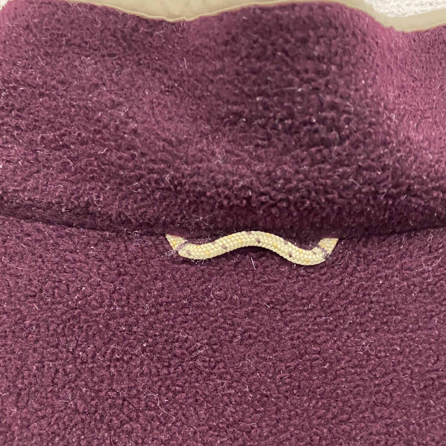 AIGLE　フルジップフリースジャケット　ボルドー　カシスレッド　Lサイズ