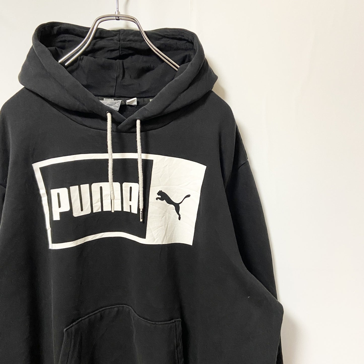 古着 used　puma プーマ　長袖ロゴプリントパーカー　スウェットプルオーバー　黒　ビックシルエット　XXLサイズ