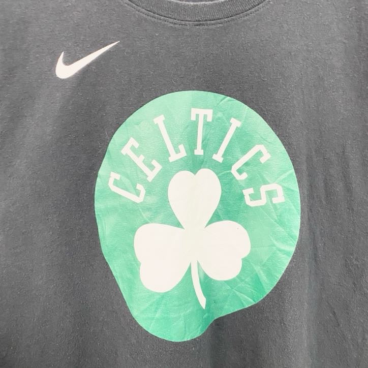 古着 used　NIKE　ナイキ　NBA　ボストンセルティックス　半袖プリントTシャツ　バスケ　黒　ブラック　Sサイズ