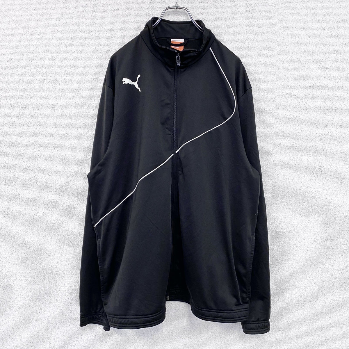 PUMA　プーマ　トラックジャケット/ジャージ　黒　ブラック　2XLサイズ　古着