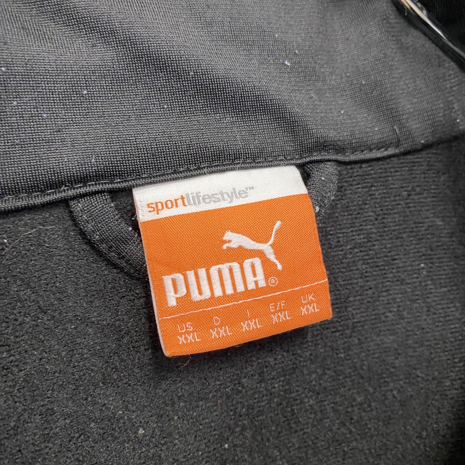 PUMA　プーマ　トラックジャケット/ジャージ　黒　ブラック　2XLサイズ　古着