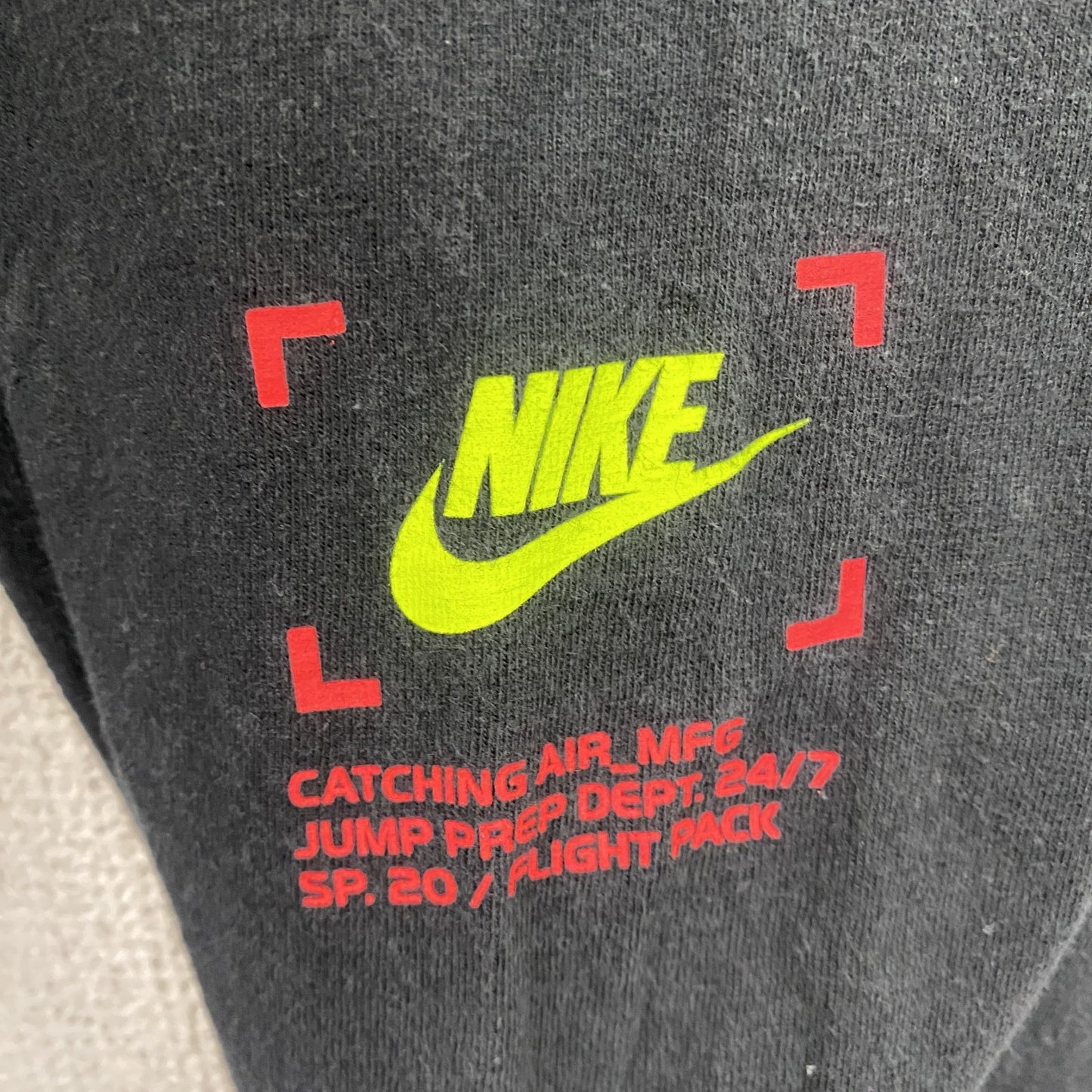 古着 used　NIKE　ナイキ　長袖プリントTシャツ　クルーネックロンT　黒　ブラック　ビッグシルエット　2XLサイズ