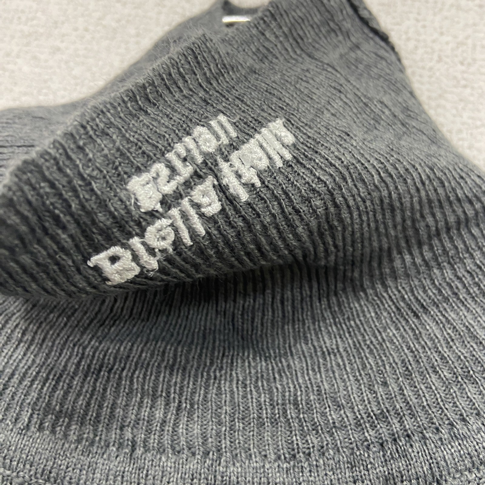 FILA　フィラ　ニットセーター　タートルネック　ハイネック　チェック柄　刺繍ロゴ　スポーツミックス　灰色　グレー　古着