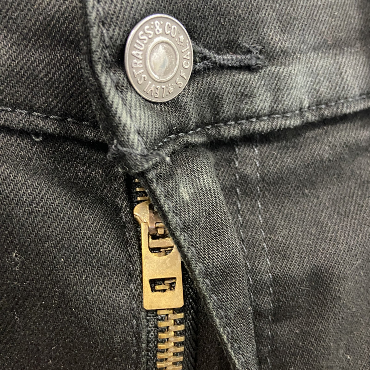 Levi's　リーバイス　デニムパンツ/ジーンズ　ジップフライ　黒　ブラック　W32サイズ　古着