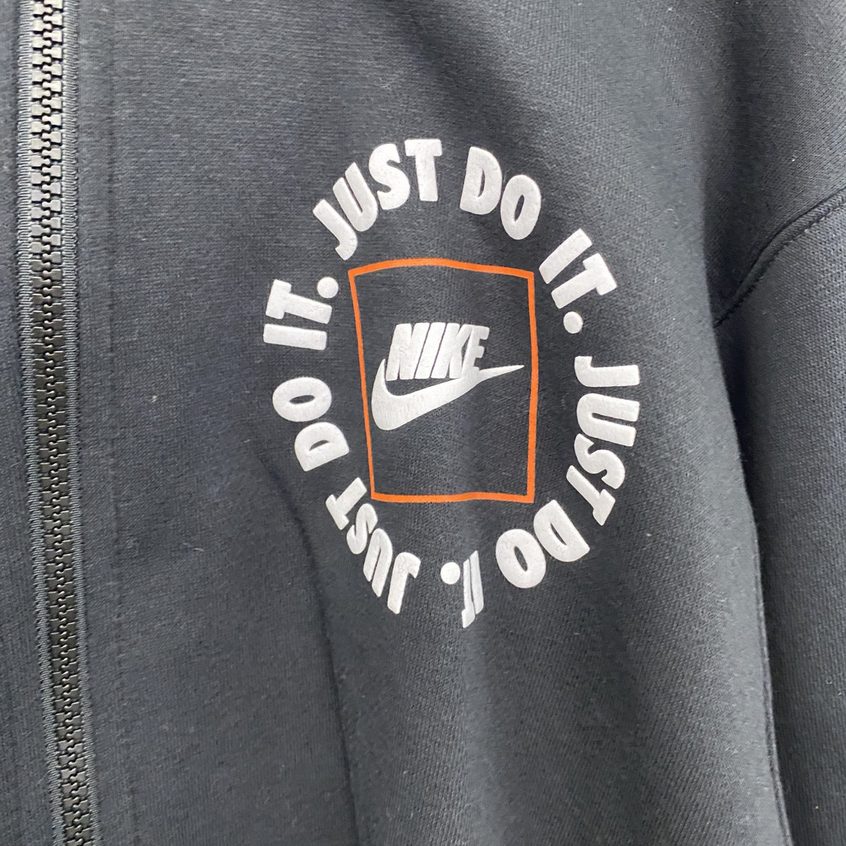 NIKE　ナイキ　フルジップスウェットパーカー/フーディー　JUST DO IT　スウッシュ　黒　ブラック　Lサイズ　古着