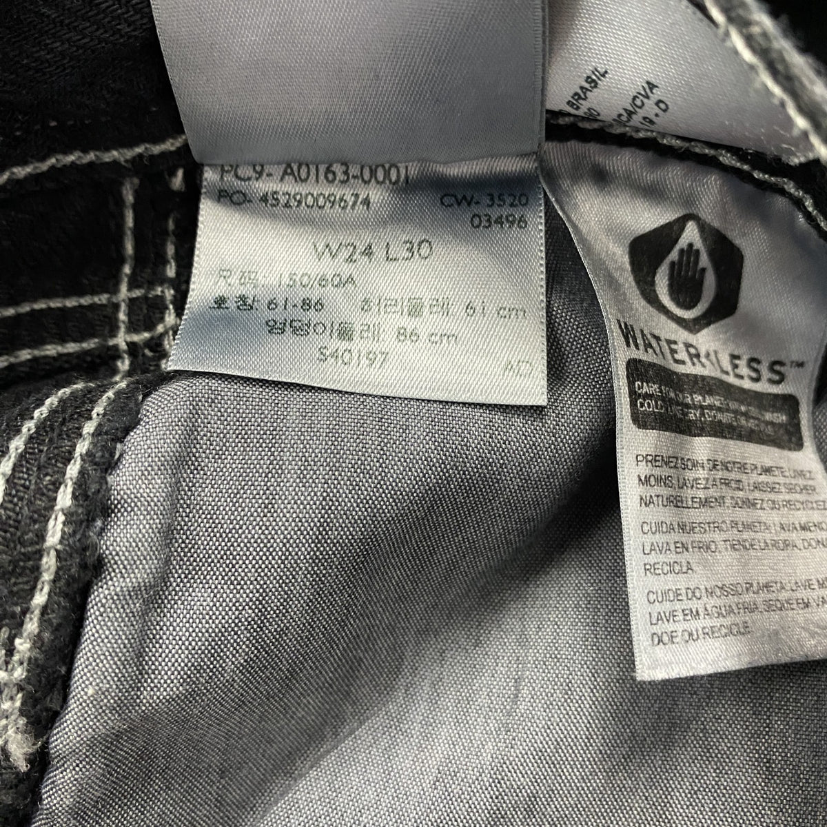 Levi’s RED　リーバイスレッド　LOOSE STRAIGHT　デニムパンツ/ジーンズ　黒　ブラック　24サイズ　古着