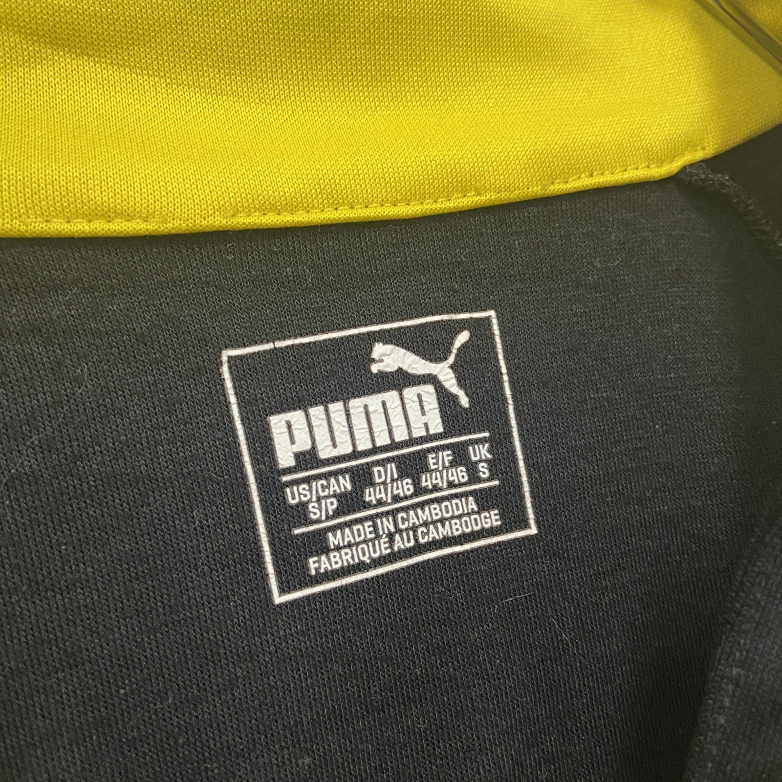PUMA　プーマ　ハーフジップトラックジャケット/ジャージ　デカロゴ　黒　ブラック　Sサイズ　古着