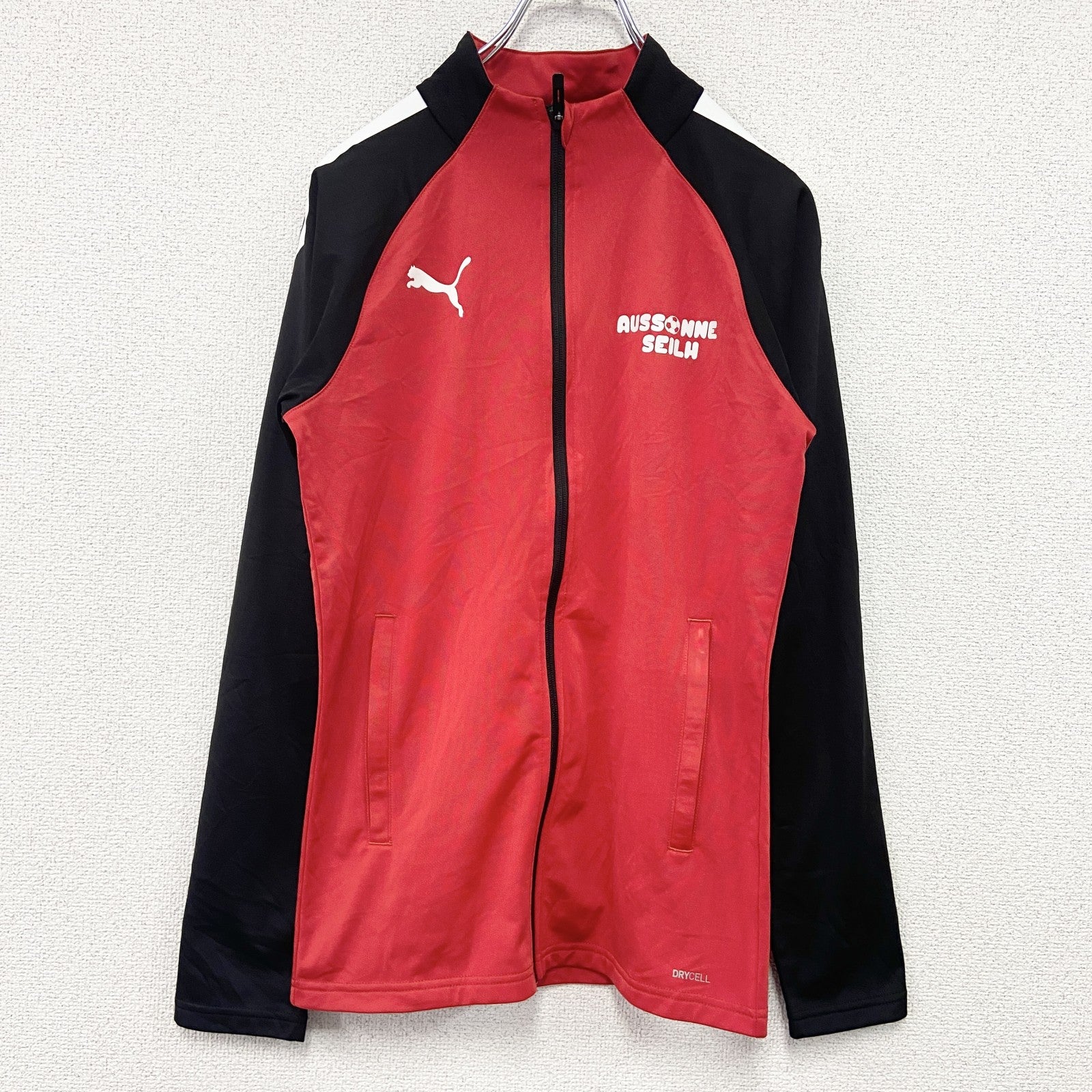 PUMA　プーマ　トラックジャケット/ジャージ　デカロゴ　赤　レッド　XSサイズ　古着