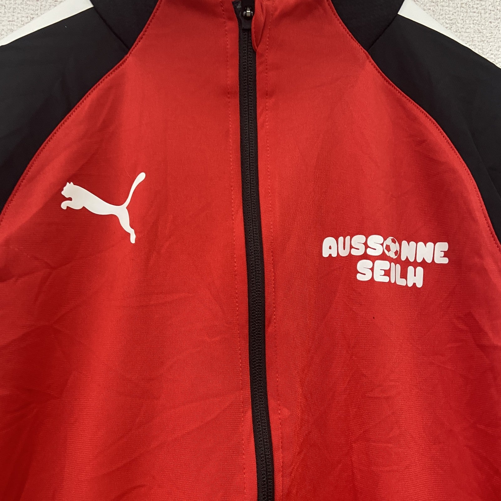 PUMA　プーマ　トラックジャケット/ジャージ　デカロゴ　赤　レッド　XSサイズ　古着