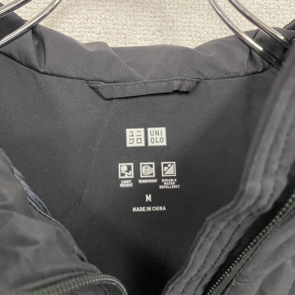 UNIQLO　ユニクロ　シームレスダウンショートコート　ダウン90%　黒　ブラック　Mサイズ　古着