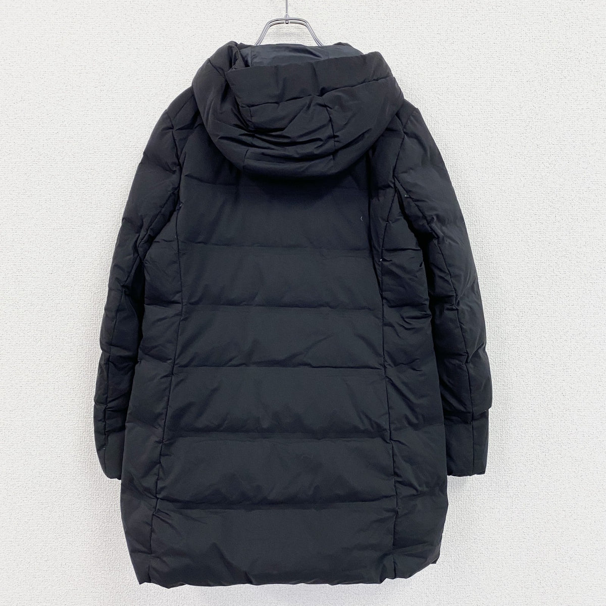 UNIQLO　ユニクロ　シームレスダウンショートコート　ダウン90%　黒　ブラック　Mサイズ　古着