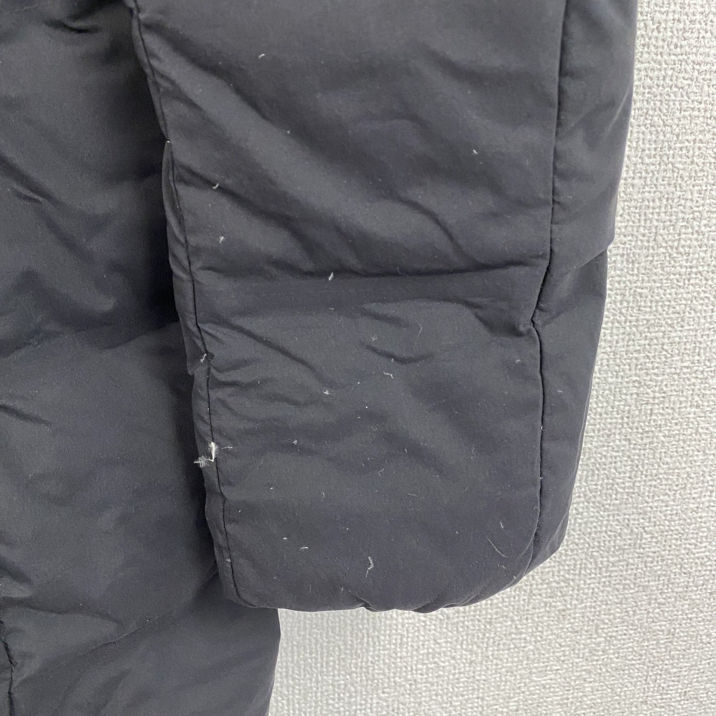 UNIQLO　ユニクロ　シームレスダウンショートコート　ダウン90%　黒　ブラック　Mサイズ