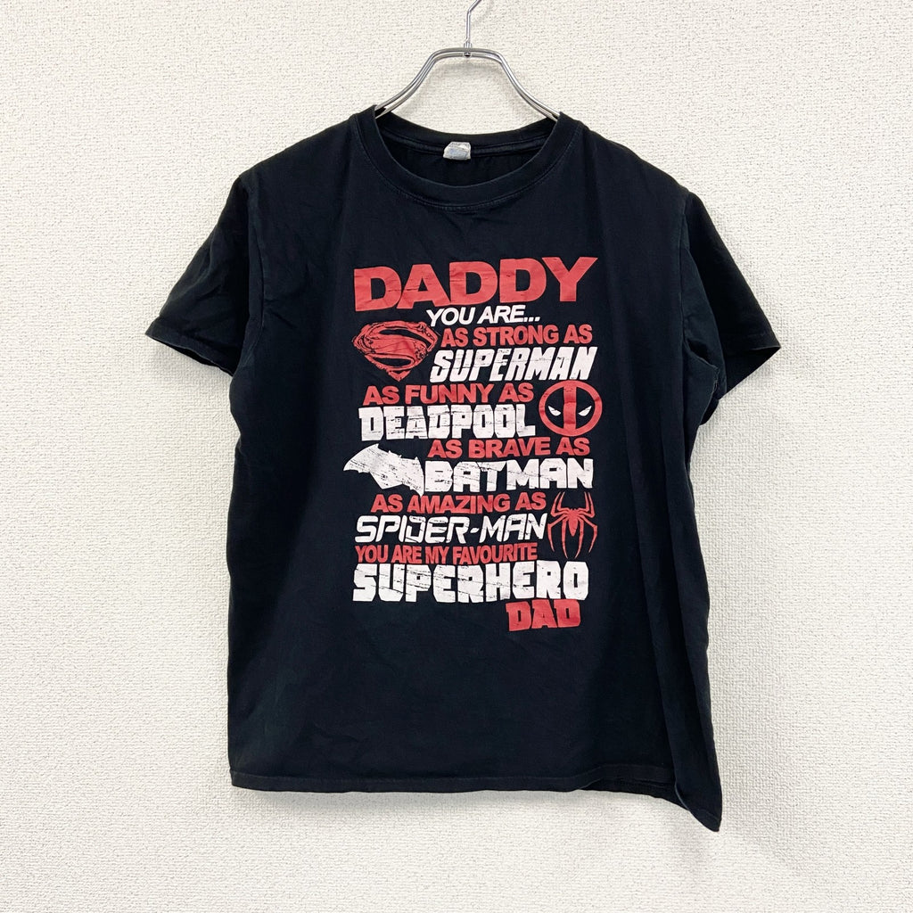 GILDAN　ギルダン　DCコミックス　半袖アニメプリントTシャツ　superhero　黒　ブラック　Lサイズ　古着