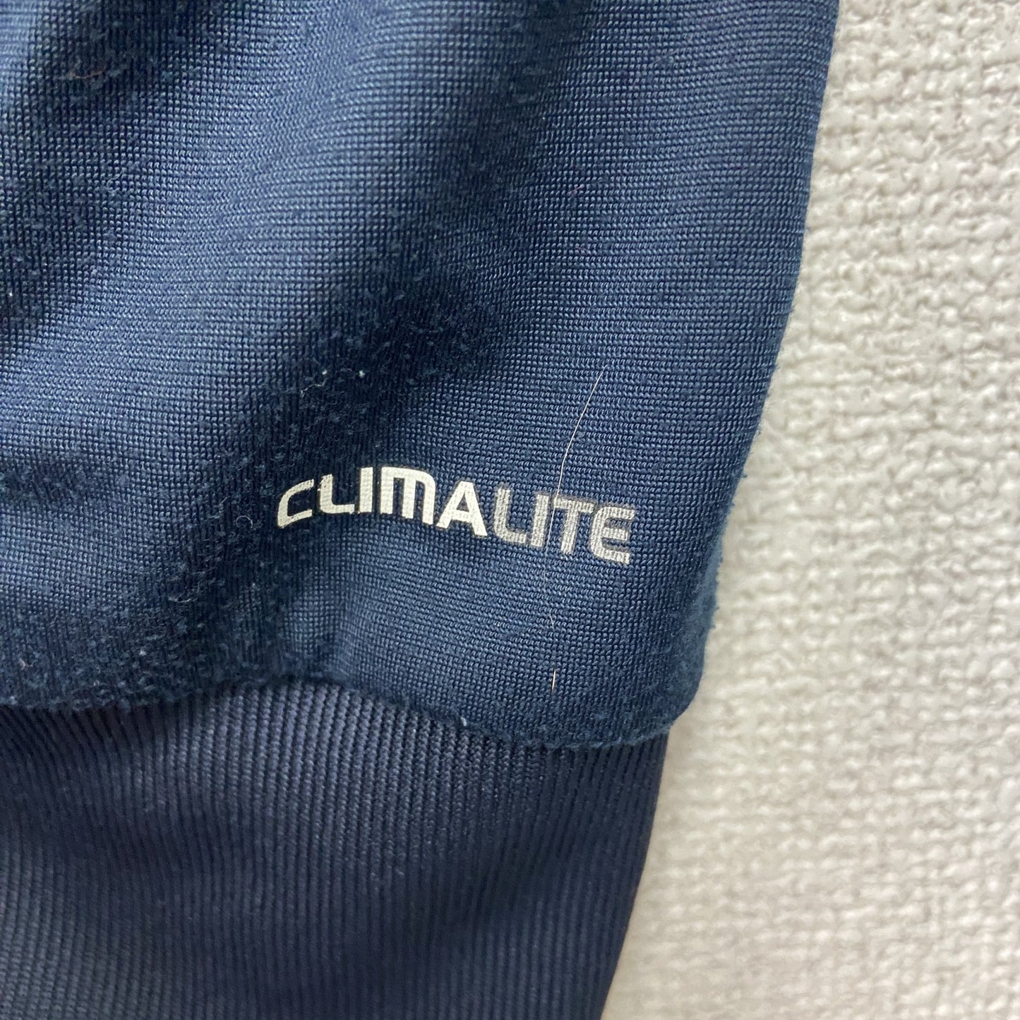 adidas　アディダス　トラックジャケット/ジャージ　紺　ネイビー　Mサイズ