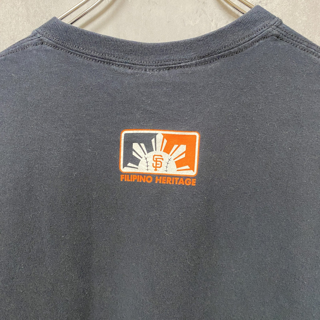 GILDAN ギルダン　FILIPINO HERITAGE　半袖プリントTシャツ　レトロデザイン　黒　ブラック　古着