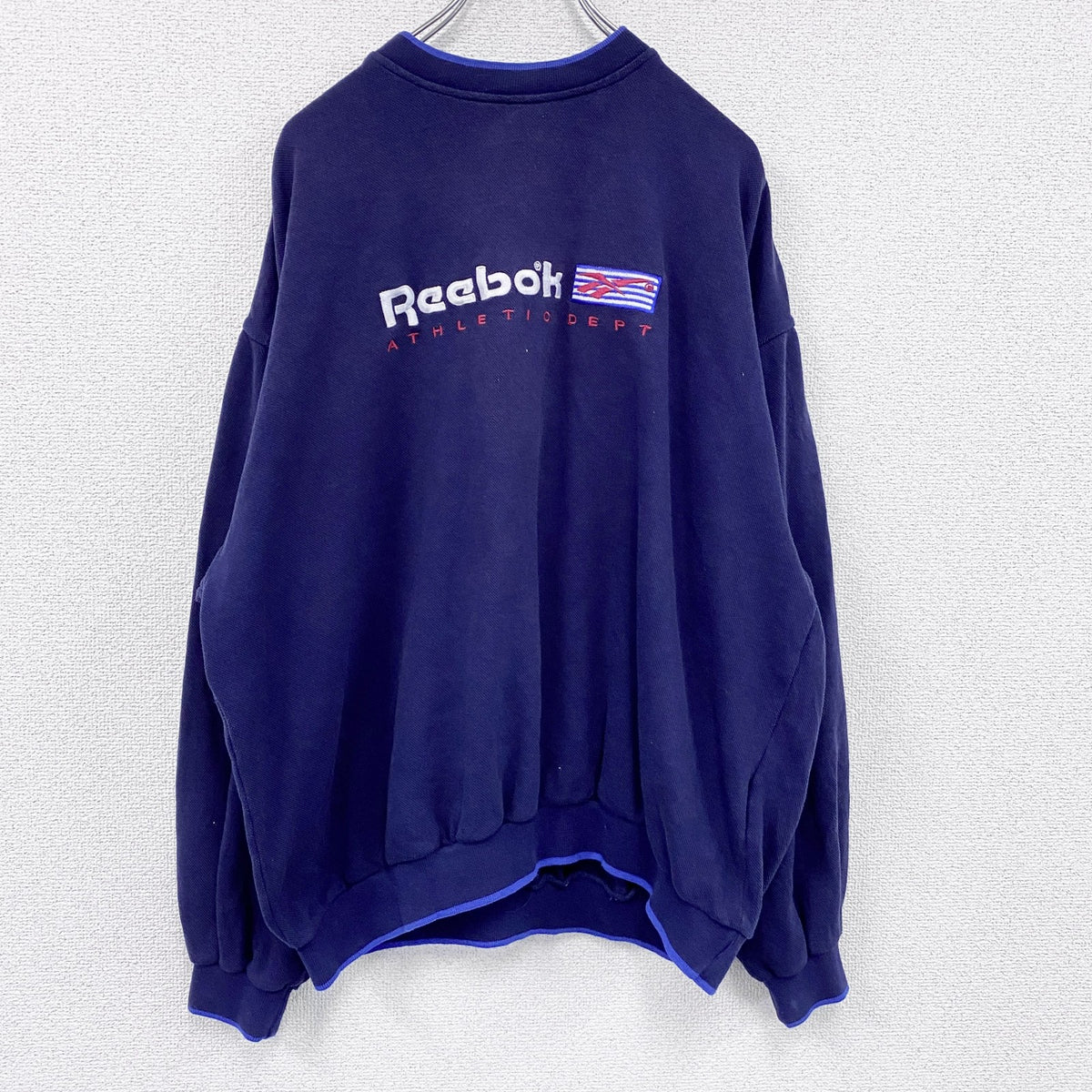 Reebok　リーボック　スウェット/トレーナー　デカロゴ　刺繍ロゴ　紺　ネイビー　XLサイズ スウェットトップス メンズ コットン 古着
