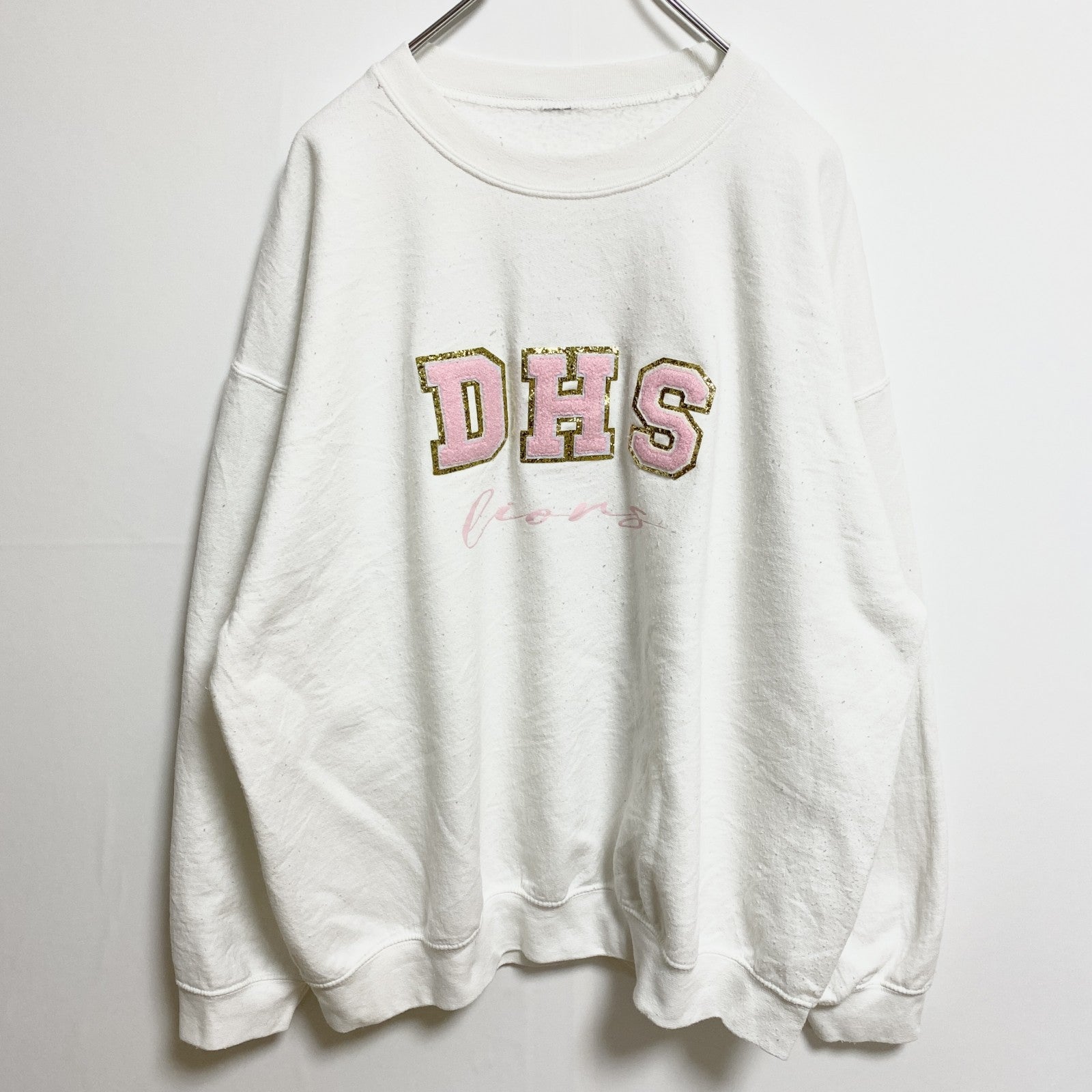 DHS　長袖ワッペンスウェット　トレーナー　白　ホワイト　クルーネック　レトロデザイン　秋冬服　ビッグシルエット　古着