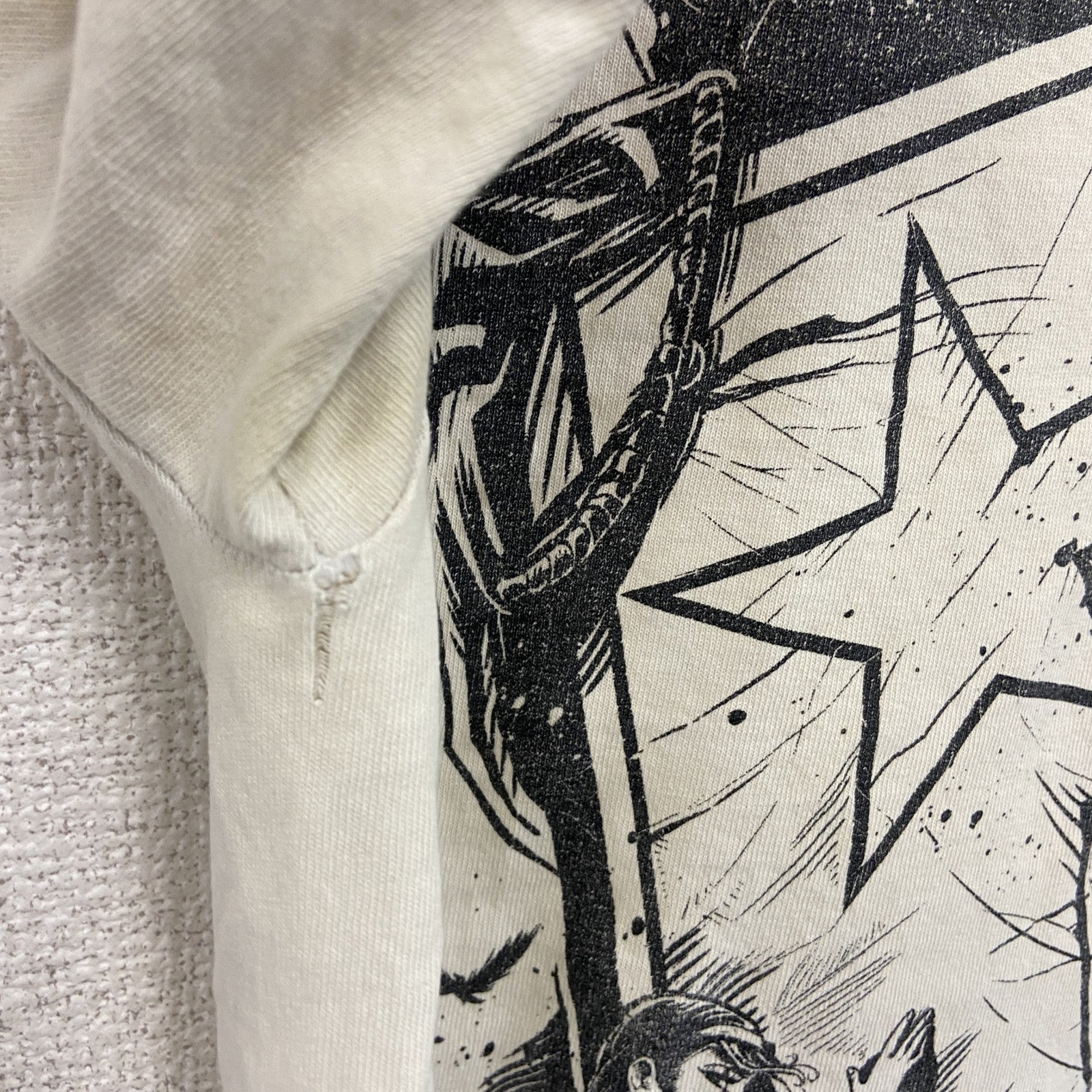 00s　FAMOUS STARS AND STRAPS　半袖プリントTシャツ　ヴィンテージ　白　ホワイト　Sサイズ　古着