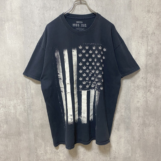 古着 used　MOB INK　半袖プリントTシャツ　アメリカ　国旗　黒　ブラック　レトロデサイン　ビッグシルエット　XLサイズ
