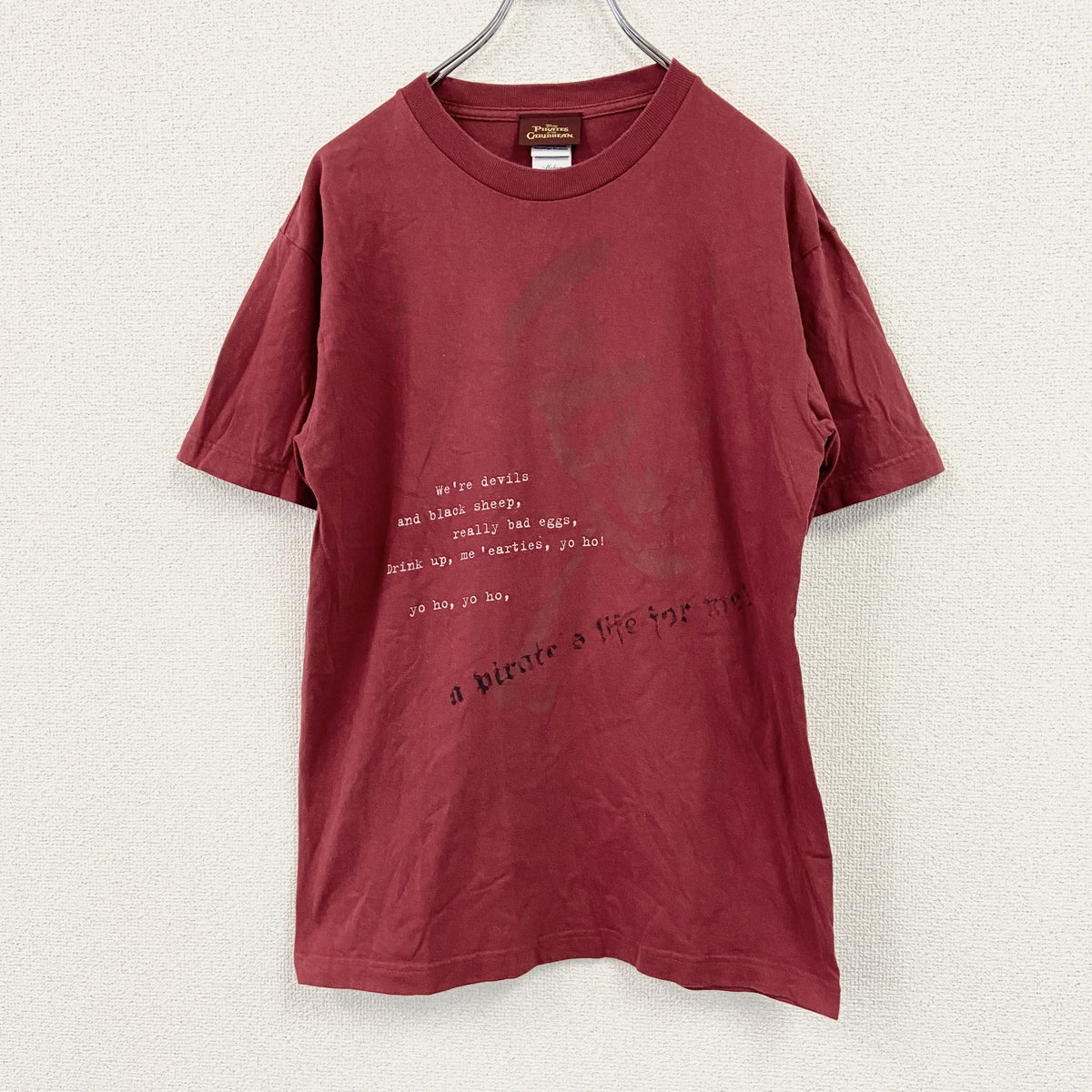 PIRATES of the CARIBBEAN　パイレーツオブザカリビアン　半袖ムービープリントTシャツ　赤　レッド　Mサイズ　古着