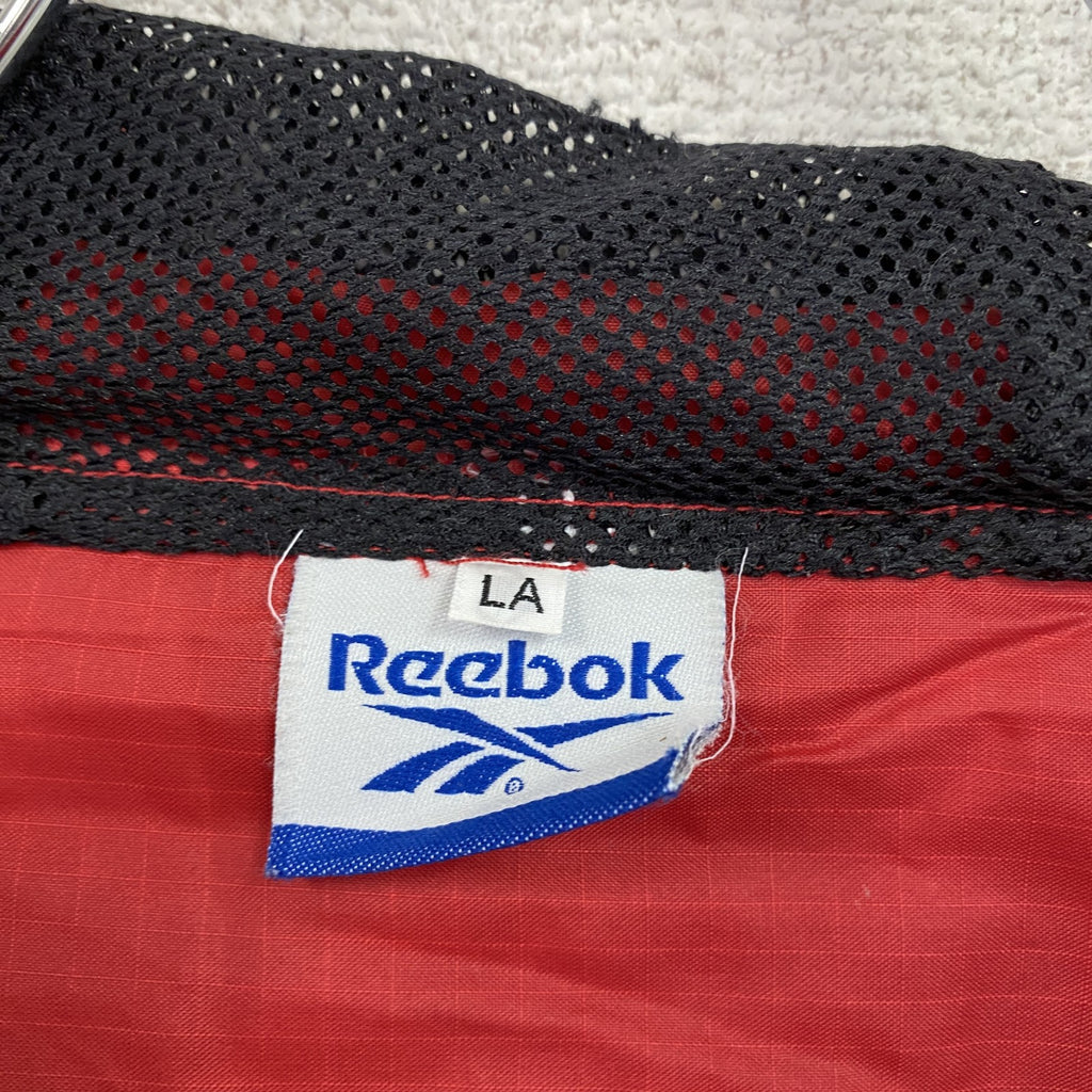 Reebok　リーボック　フルジップナイロンジャケット　赤　レッド　Lサイズ　古着