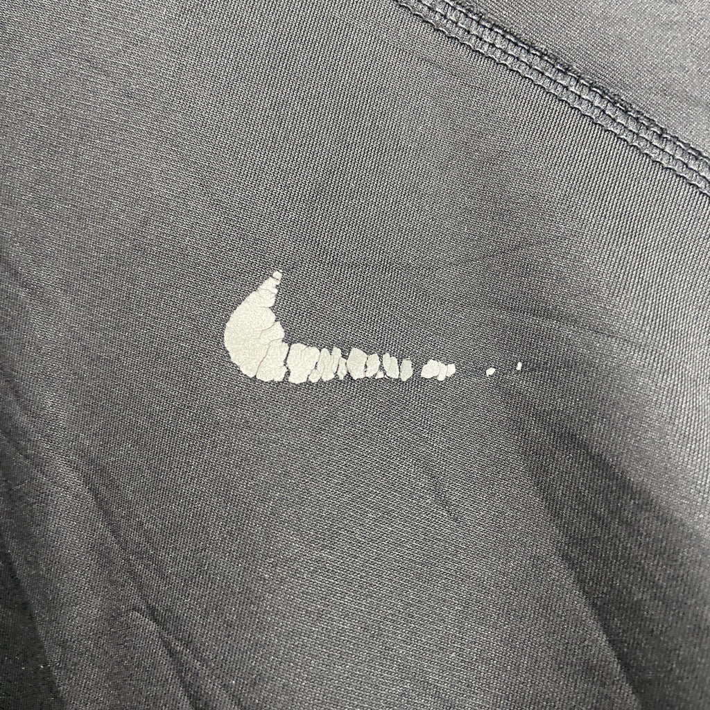 NIKE　ナイキ　トラックジャケット/ジャージ　黒　ブラック　XLサイズ　古着