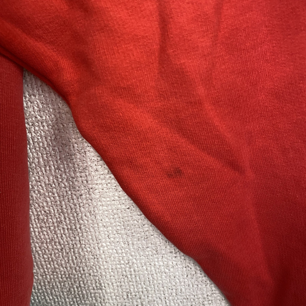 古着 used　UNITED COLORS OF BENETTON　スウェット/トレーナー　フェード　赤　レッド　46サイズ