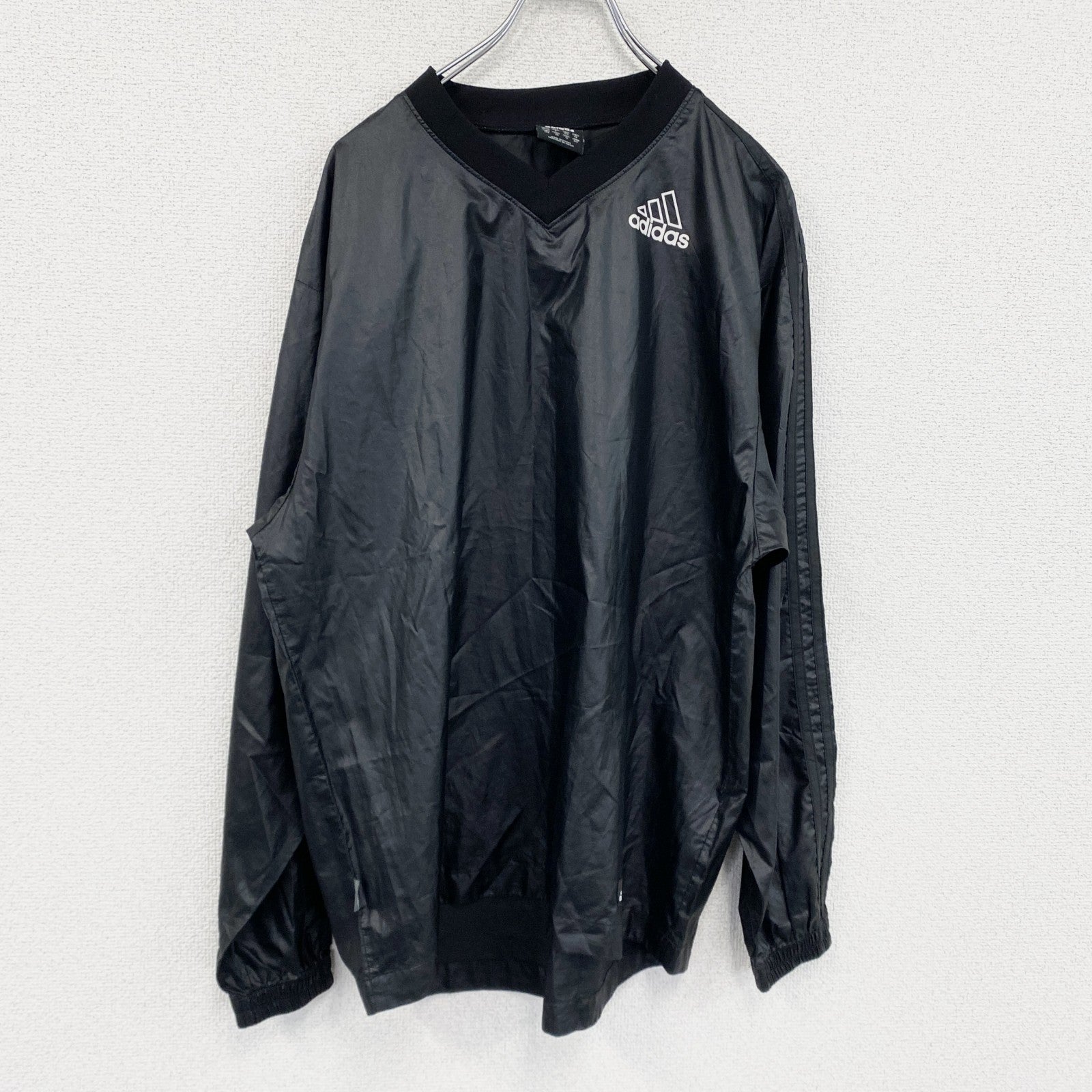 adidas　アディダス　プルオーバージャケット　パフォーマンスロゴ　デカロゴ　黒　ブラック　Mサイズ　古着