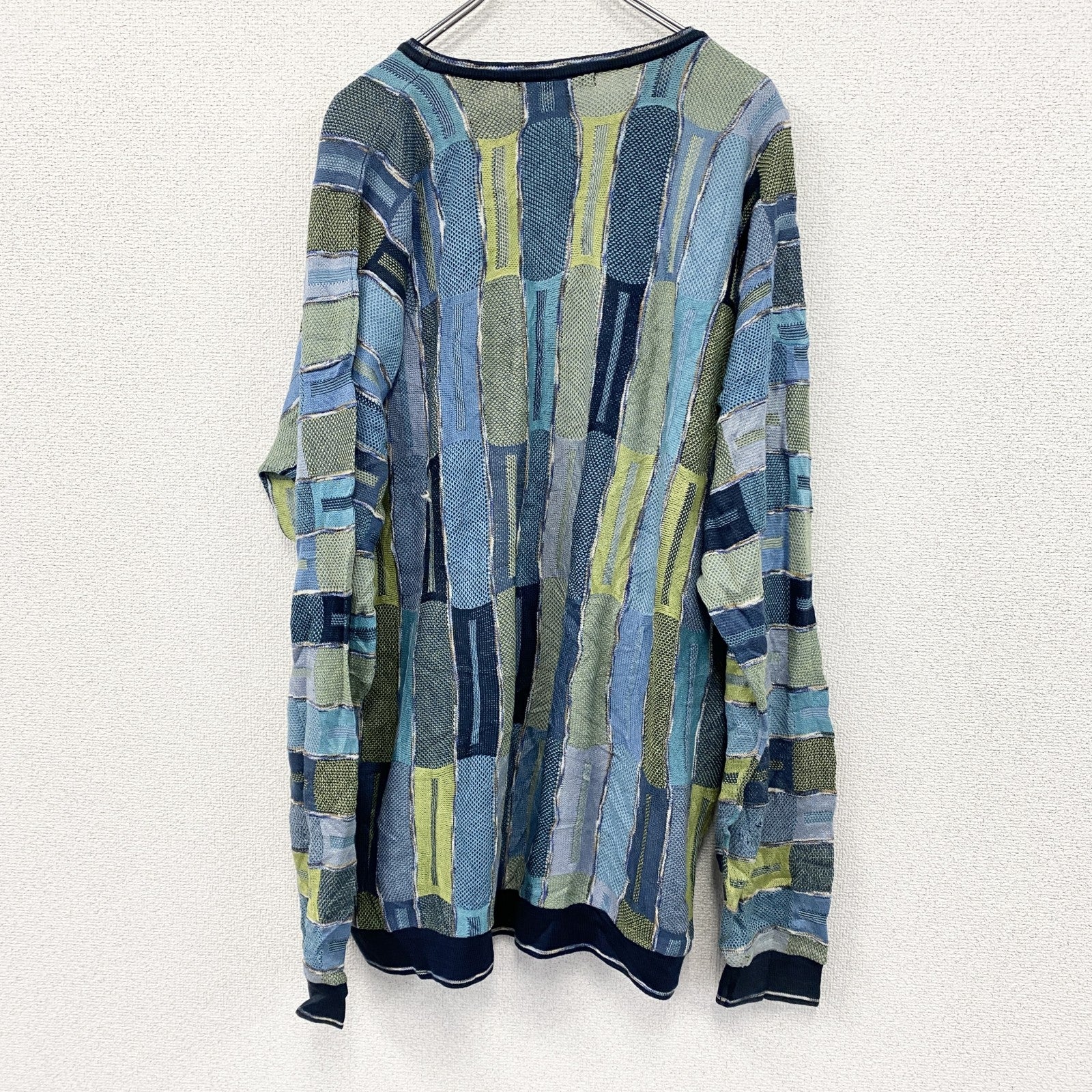 ～90s　TUNDRA　アクリルニットセーター　ヴィンテージ　総柄　マルチカラー　2XLTサイズ　古着
