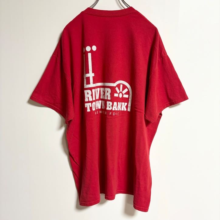 GILDAN　ギルダン　半袖プリントTシャツ　アメフト　スポーツ　赤　レッド　春夏服　ビッグシルエット　XLサイズ　古着